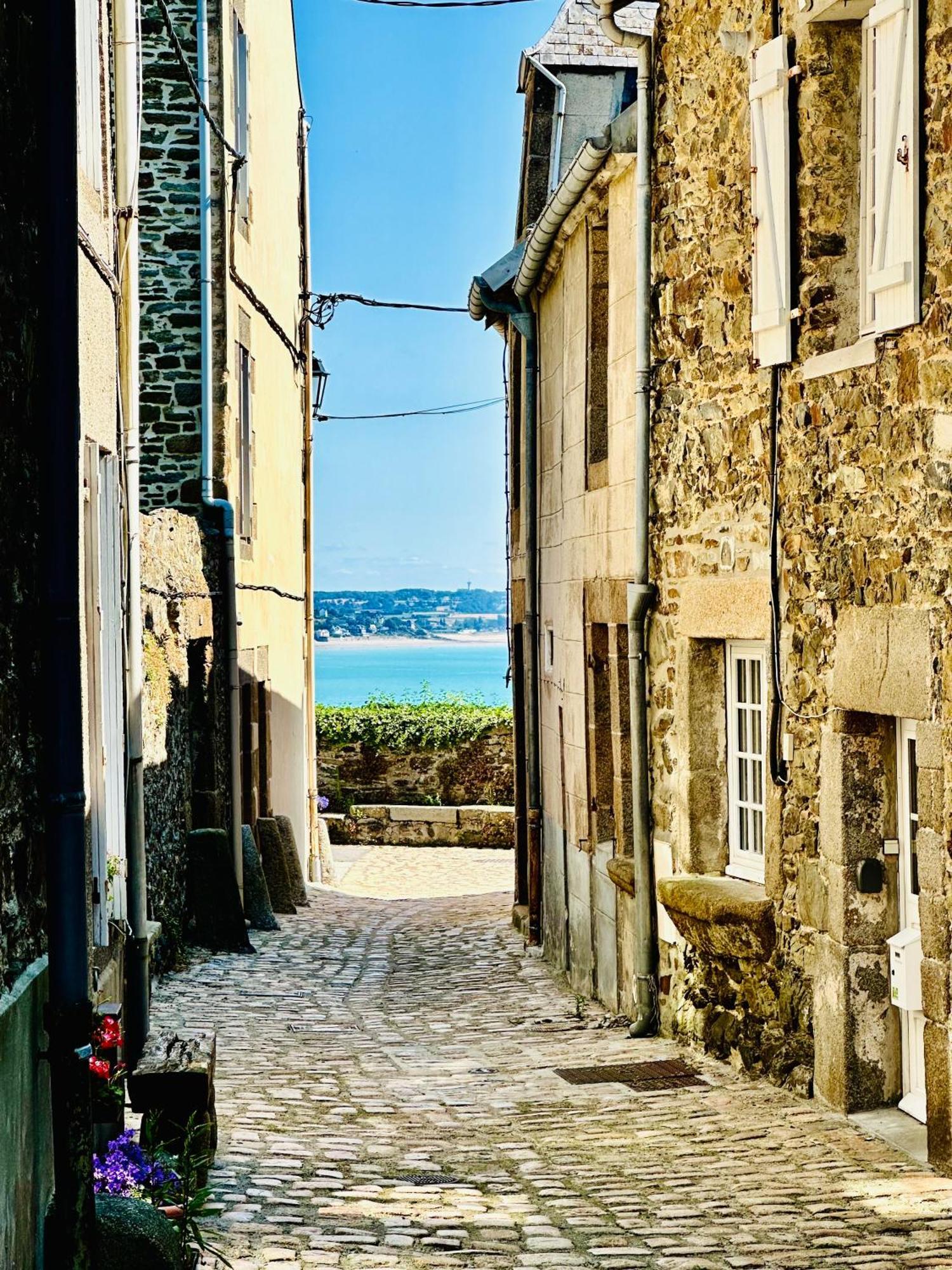 Le Refuge De Lalbatros Vert Donville-les-Bains Buitenkant foto